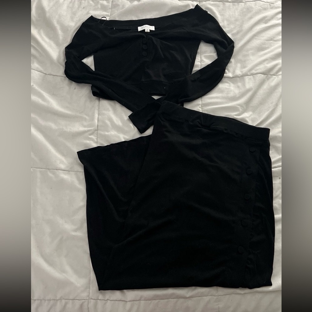 Two piece set